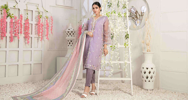 Top 5 Stores to Buy Indian Clothing Online in Virginia, VA