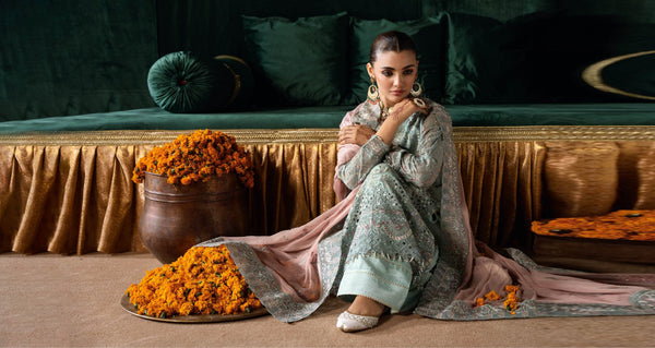 Festive Dressing in India: Outfits for | Fabricoz USA
