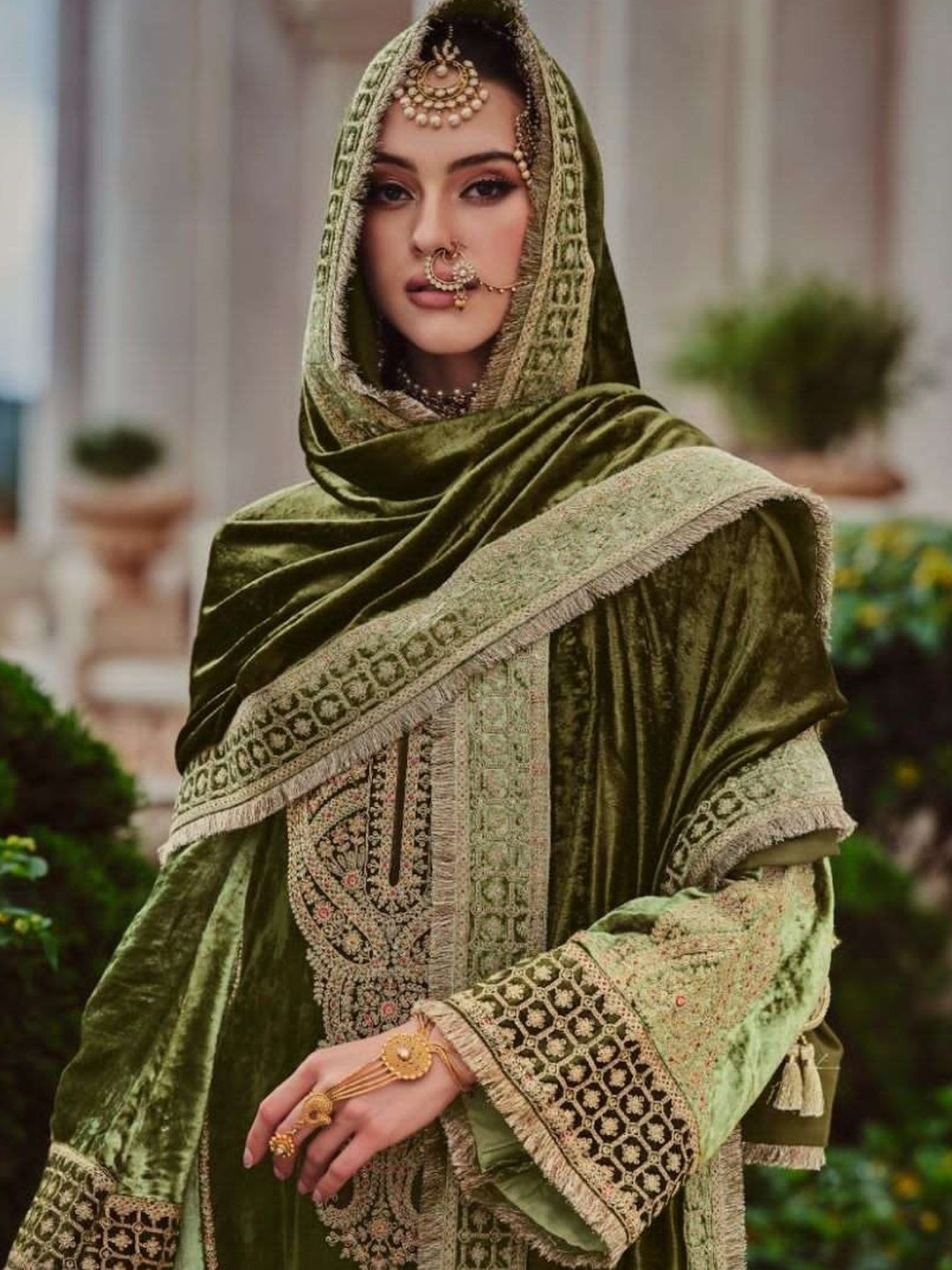 Green Silky Velvet Embroidery Green Silky Velvet Embroidery