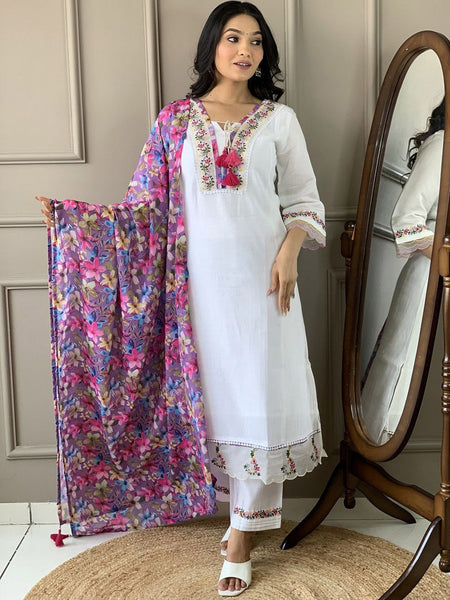 Kurti - Floral Embroidered Kurta Set