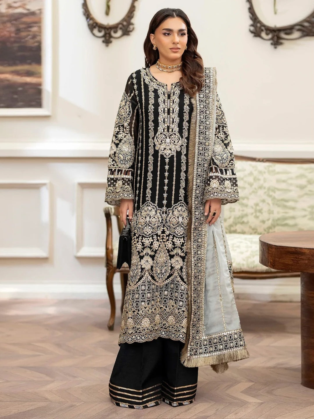 Black Chiffon Heavy Embroidered Straight Cut Luxe Party Wear Black Chiffon Heavy Embroidered Straight Cut Luxe Party Wear