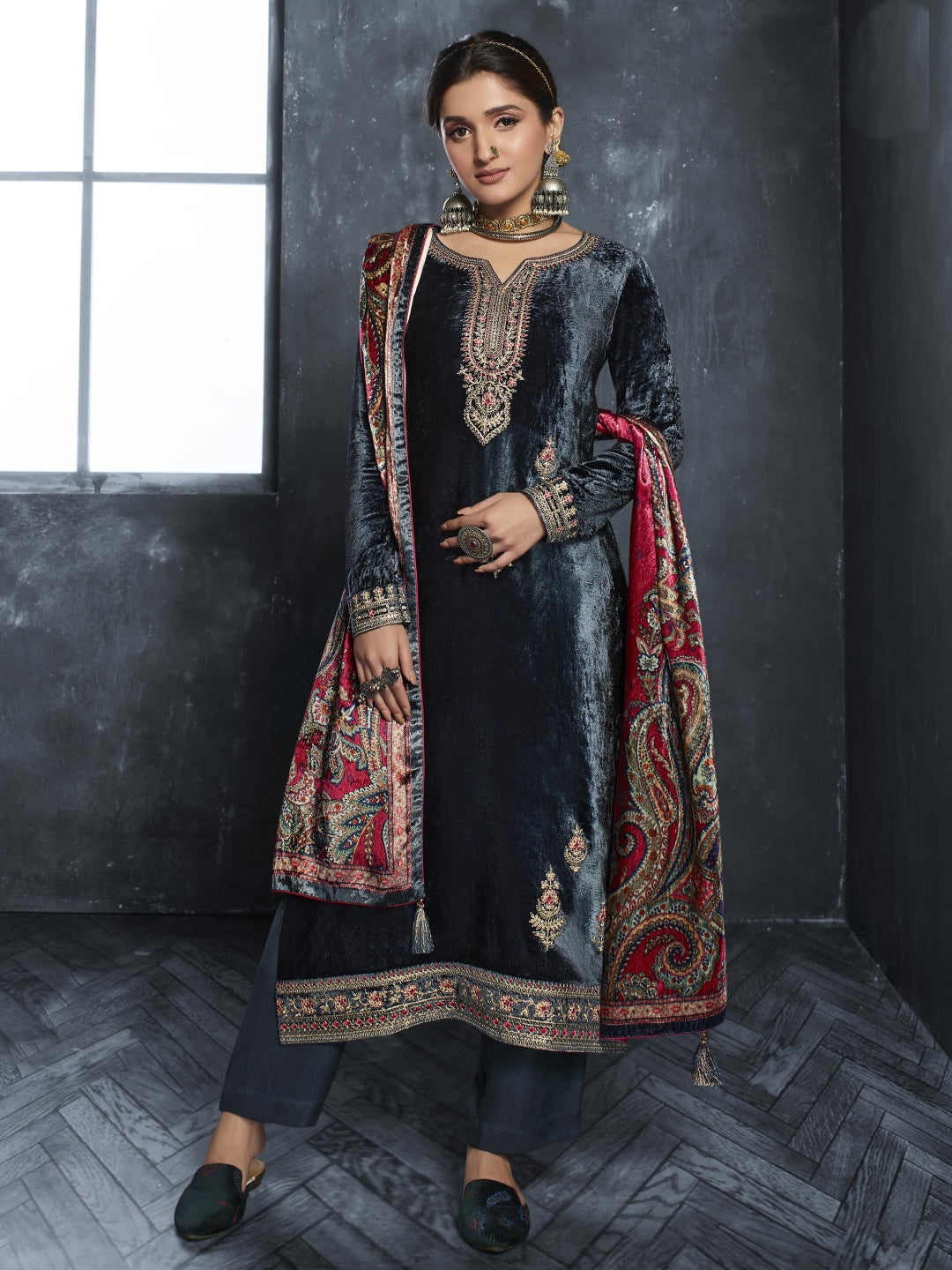 Designer Gown Heavy Velvet With Dupatta Indian Pakistani Women Salwar Suit  Wear | eBay