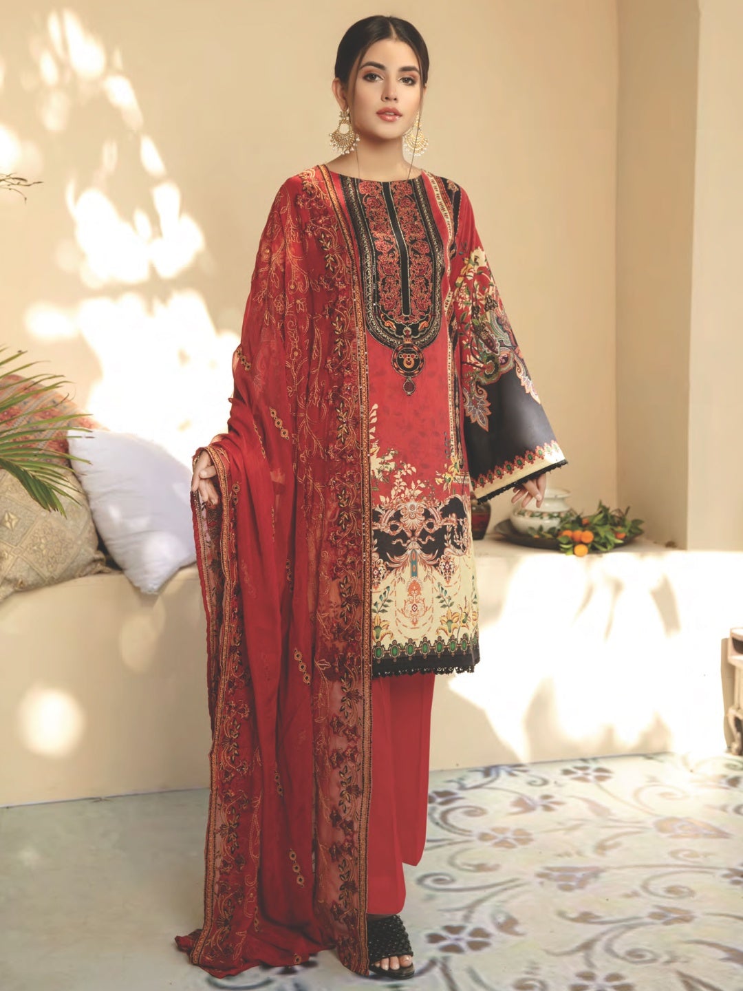 Red Embroidered Lawn & Chiffon Red Embroidered Lawn & Chiffon