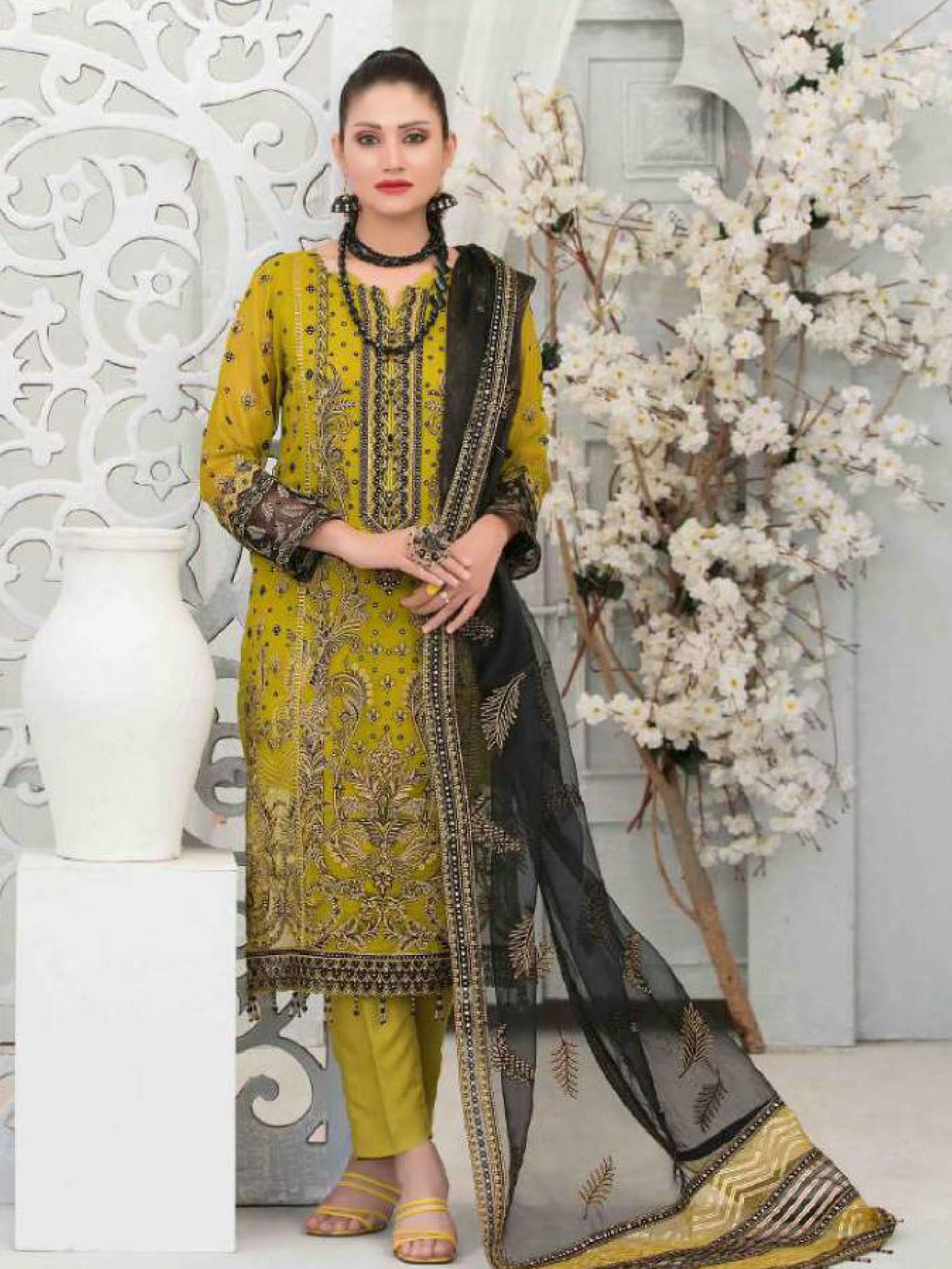 Yellow Embroidered Crinkle Chiffon Salwar Kameez | Fabricoz USA Yellow Embroidered Crinkle Chiffon Salwar Kameez | Fabricoz USA