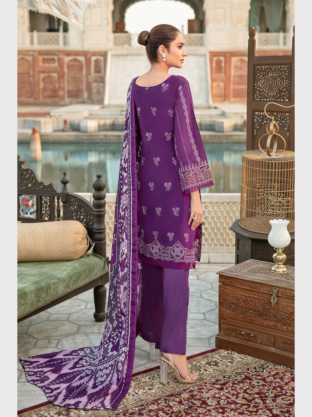 Embroidered Cotton Suit at Rs 755 | Katra Neel | Delhi | ID: 13098232562