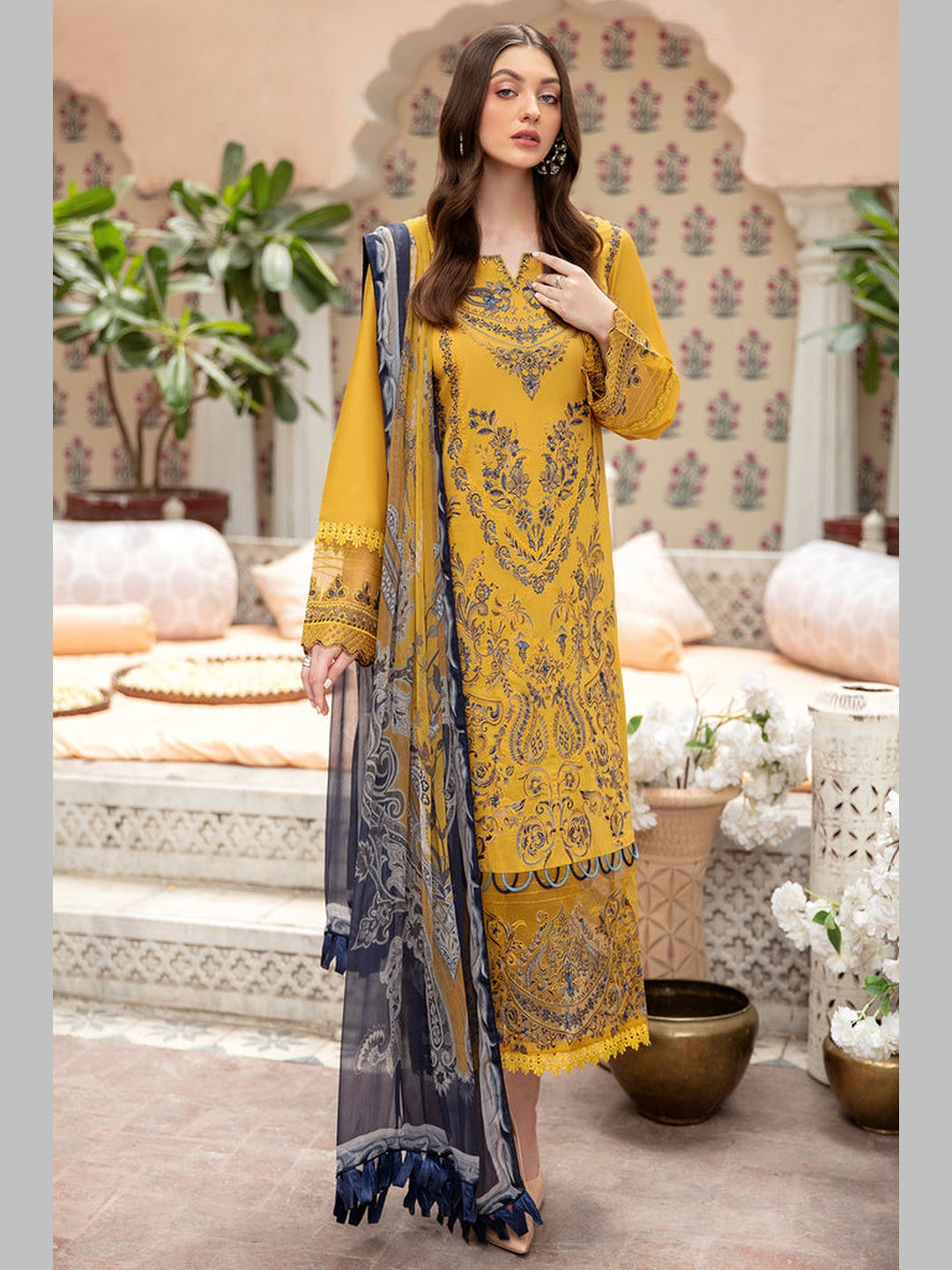 Party Wear Blue Fancy Pakistani Unstitched Suit at Rs 7500/piece in New  Delhi