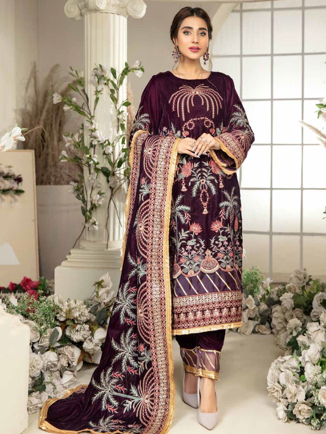 velvet embroidered dress pakistani Pakistani Velvet Dresses
