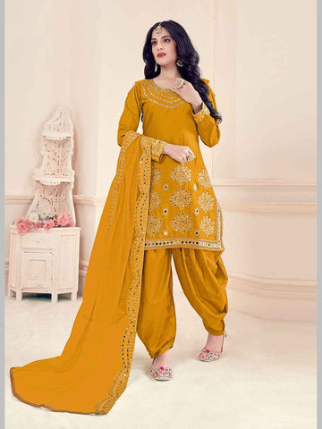 3 Top picks for buying Punjabi suits online - Salwar Kameez